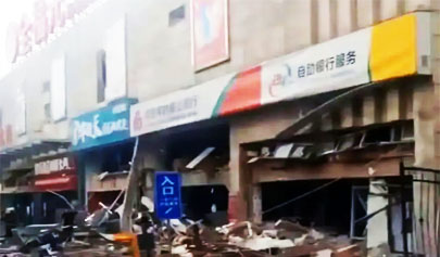 致2死2傷，山東濰坊高密市一沿街門店突發(fā)燃?xì)忾W爆